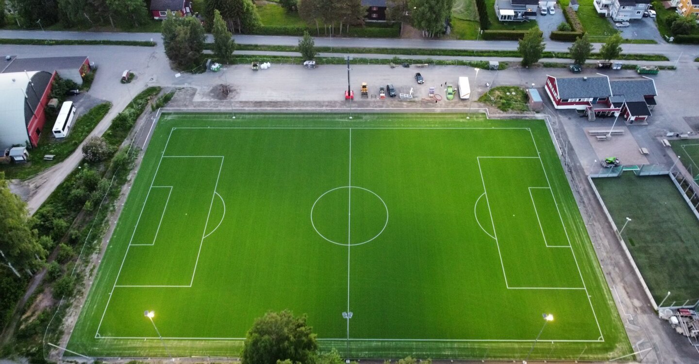 Ombrukte masser på Fedrelandet idrettspark
